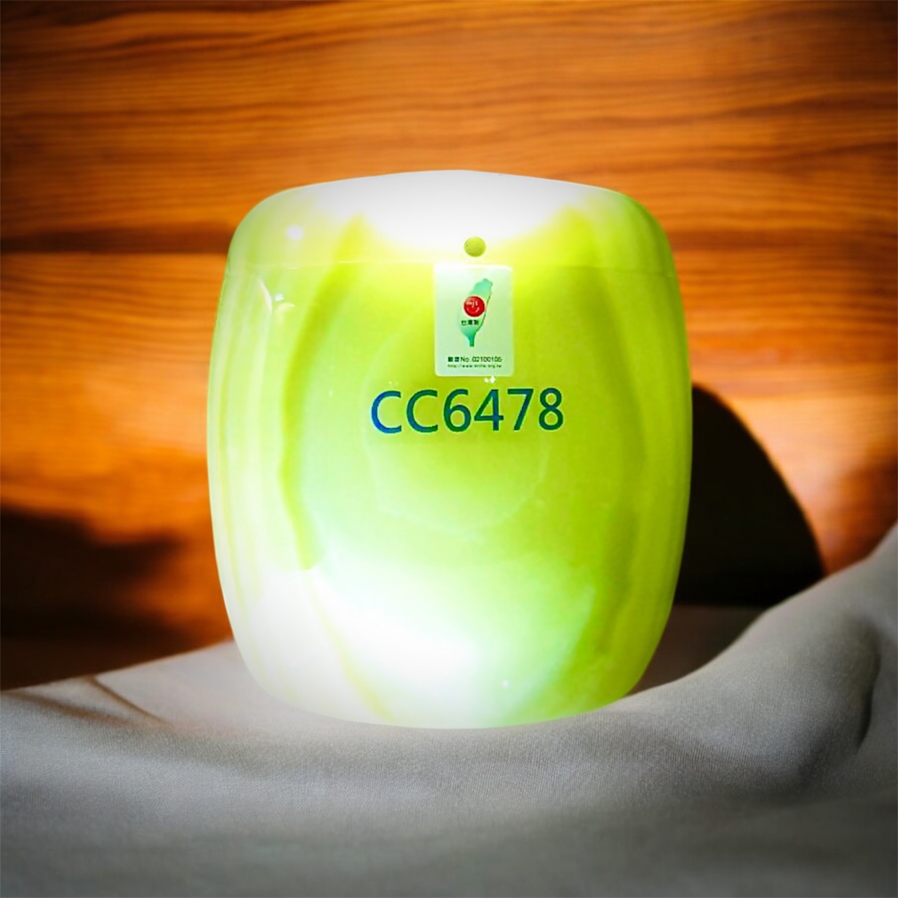 巴基斯坦青玉骨灰罈(玉石類)68